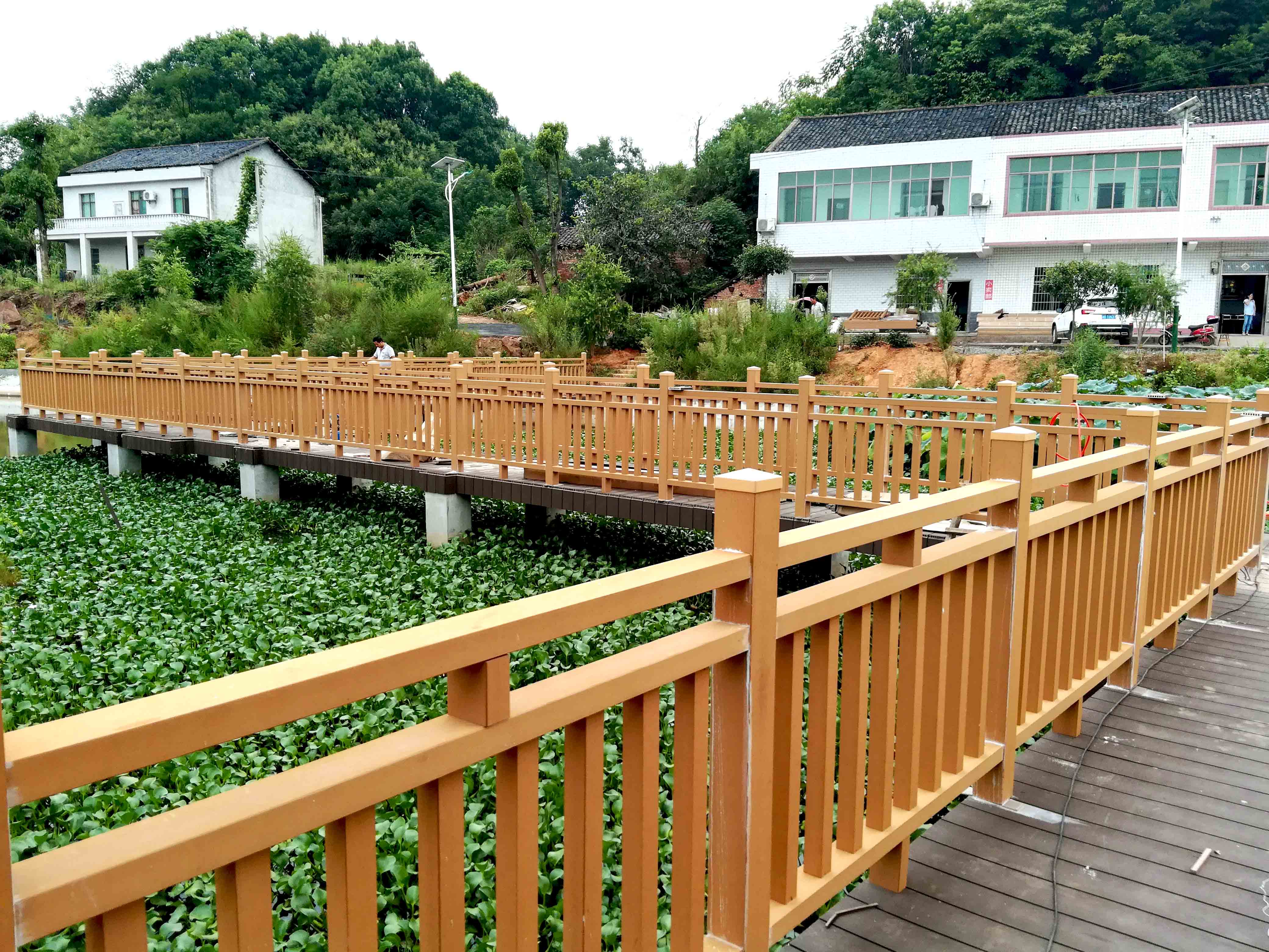 活泼在修建范畴的塑木资料